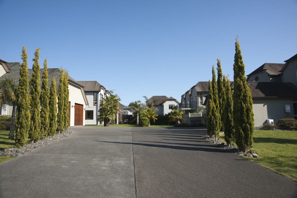Sharing a Driveway – Your Rights and Obligations
